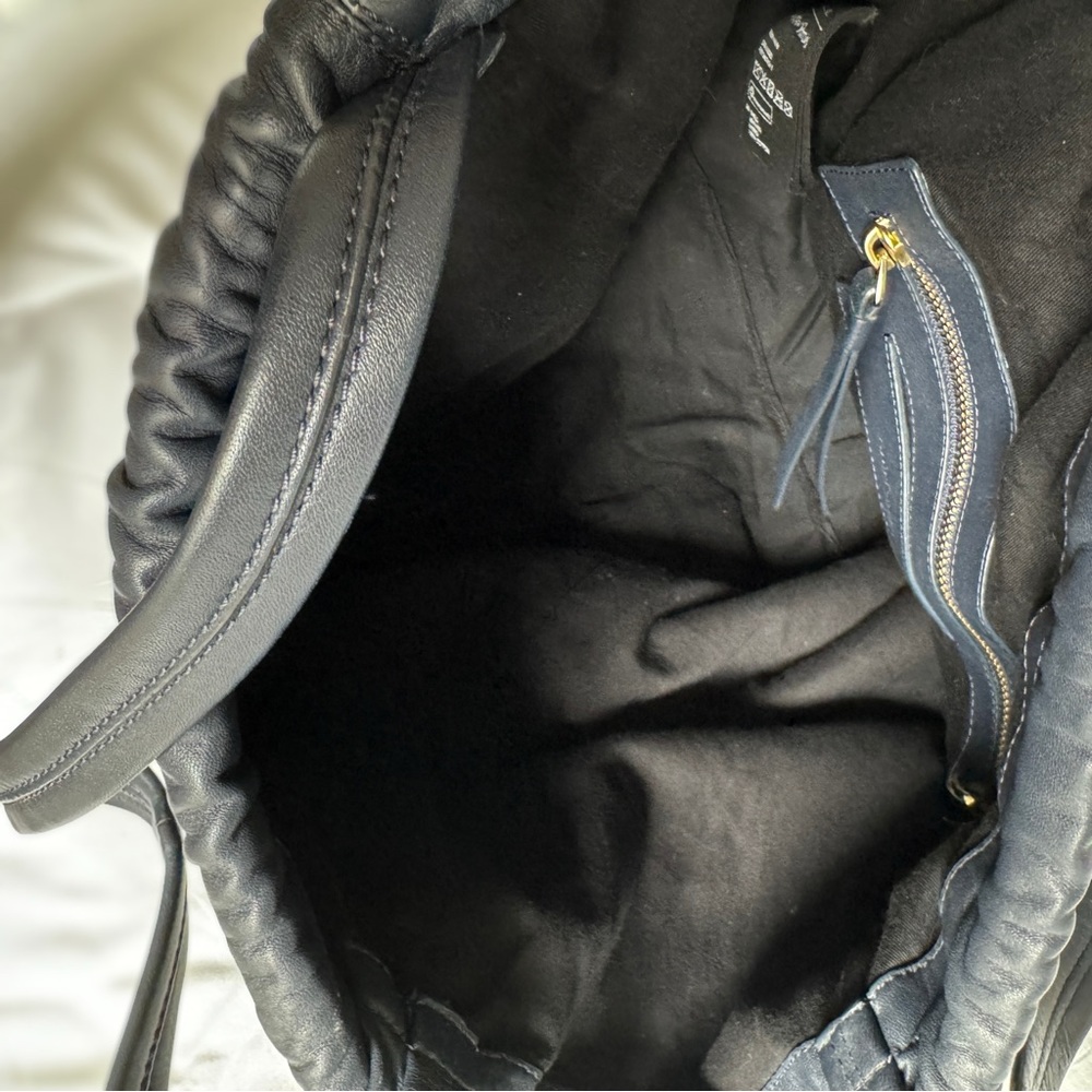 & Other Stories Leather Oversized Drawstring Tote, Navy. - Picture 7 of 12